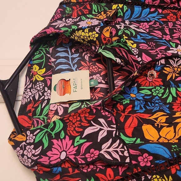 Farm Rio Tropical Garden Floral Long Sleeved Ruffle Button Down Top Size Medium - Picture 5 of 9